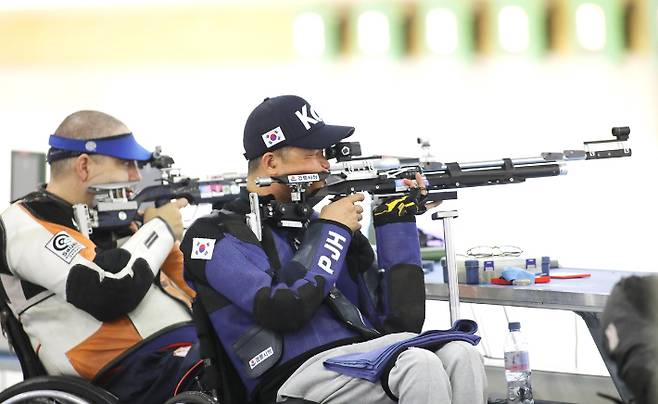 2024 파리 패럴림픽 사격 R1 남자 10ｍ 공기소총 입사(스포츠등급 SH1) 금메달을 획득한 박진호. 대한장애인체육회