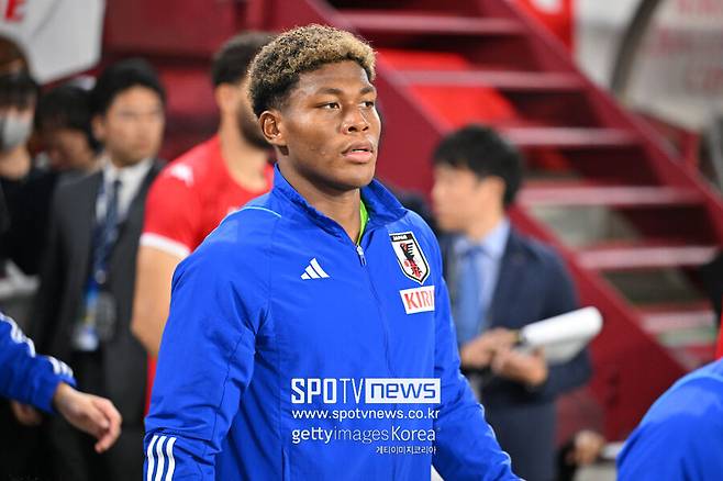 ▲ 스즈키는 실수 꼬리표가 따라다니는 골키퍼다. 일본 출신의 혼혈 골키퍼인 스즈키는 올해 초 열린 아시아축구연맹(AFC) 카타르 아시안컵에서 잦은 범실로 화제가 됐었다. 우승후보였던 일본을 벌벌 떨게 할 정도로 매 경기 판단 미스를 보여줬다.