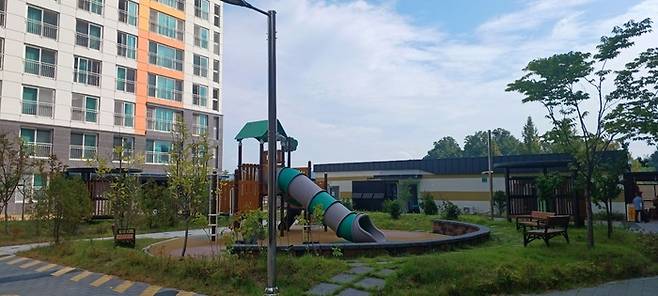 경북 안동의 한 민간임대 아파트 전경. [사진출처=독자제공]