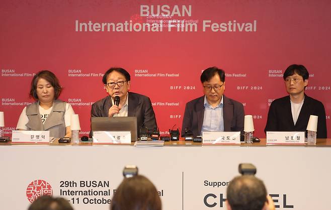 Busan International Film Festival Chairperson Park Gwang-su speaks during a press conference held in Seoul on Tuesday. (Yonhap)