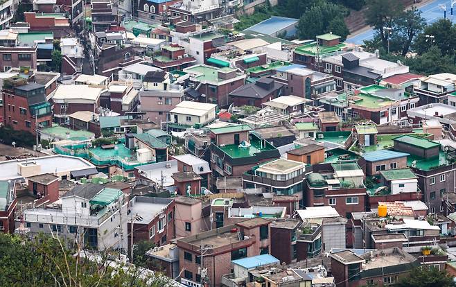 “서울 부동산 공화국 맞네!” 애물단지 단독·다가구도 서울은 팔린다 [부동산360]