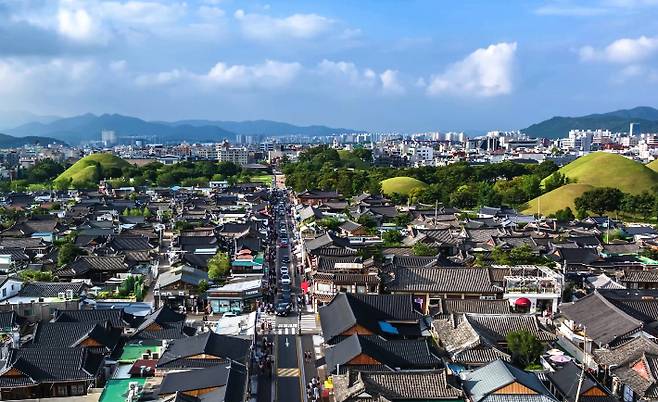 황리단길 전경. 경주시 제공