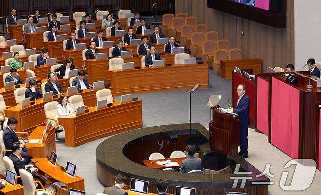 추경호 국민의힘 원내대표가 5일 오전 서울 여의도 국회 본회의장에서 교섭단체 대표 연설을 하고 있다. 2024.9.5/뉴스1 ⓒ News1 안은나 기자