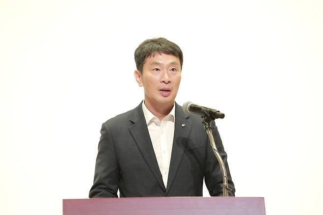 이복현 금융감독원장이 10일 오후 서울 영등포구 금융감독원에서 열린 '반부패·청렴 워크숍'에서 인사말을 하고 있다./뉴스1