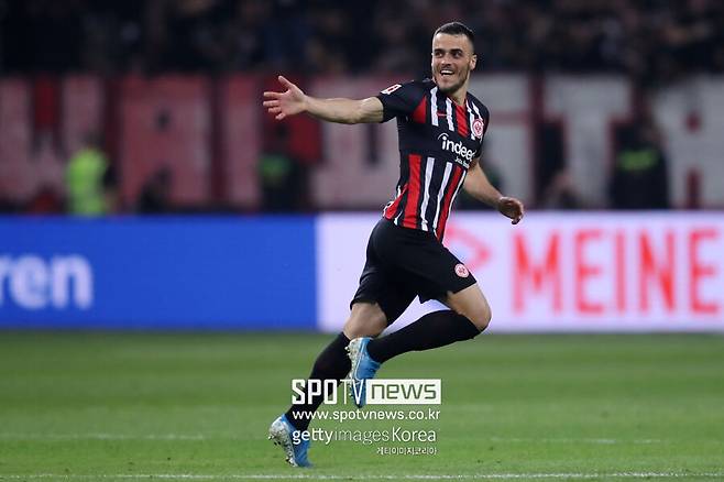 ▲ 튀르키예 페네르바체는 10일(한국시간) 구단 공식 홈페이지를 통해 필립 코스티치 1년 임대 영입을 발표했다. 코스티치는 유벤투스를 떠나 이번 시즌이 끝날 때까지 페네르바체 유니폼을 입을 예정이다.