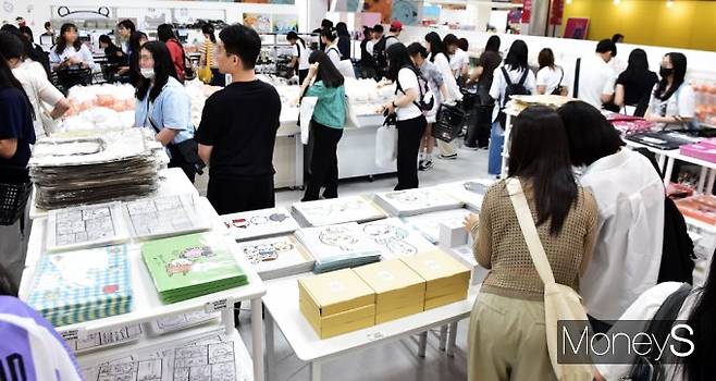 ▲ '인산인해' 이룬 나가노 팝업스토어 현장