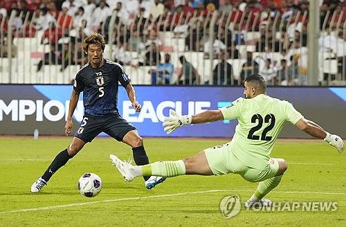 모리야스 하지메 감독이 이끄는 일본 축구 대표팀이 11일(한국시간) 바레인 리파의 바레인 국립경기장에서 열린 바레인과의 2026 국제축구연맹(FIFA) 북중미 월드컵(캐나다-미국-멕시코 공동 개최) 아시아 지역 C조 2차전에서 5-0 대승을 거두며 2연승을 달렸다.&nbsp;연합뉴스