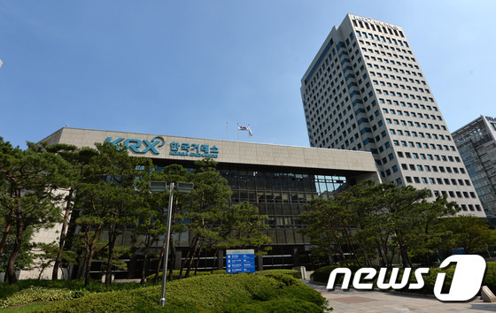 서울 여의도 한국거래소 전경./뉴스1 ⓒ News1