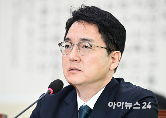 심우정 검찰총장 후보자가 3일 오전 서울 여의도 국회에서 열린 인사청문회에서 답변하고 있다. [사진=곽영래 기자]