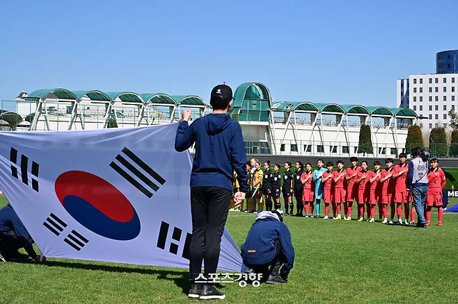 2024 AFC U-20 여자아시안컵 준결승 호주와의 경기를 앞둔 대표팀. 대한축구협회 제공