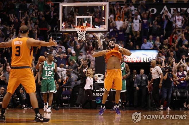 피닉스 선스 시절 앨런 윌리엄스(오른쪽) [AFP=연합뉴스 자료사진. 재판매 및 DB금지]