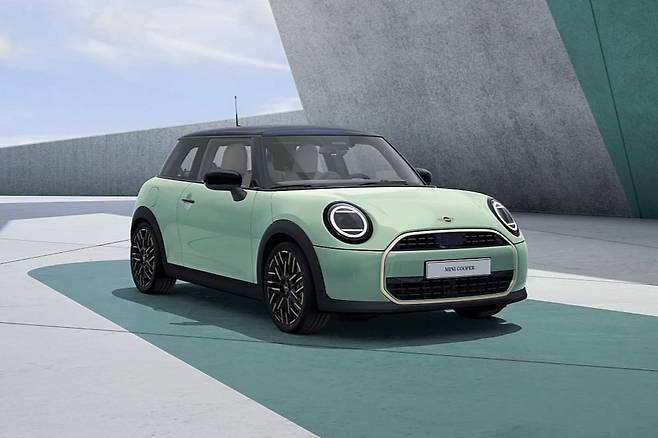 뉴 MINI 쿠퍼 C 3도어