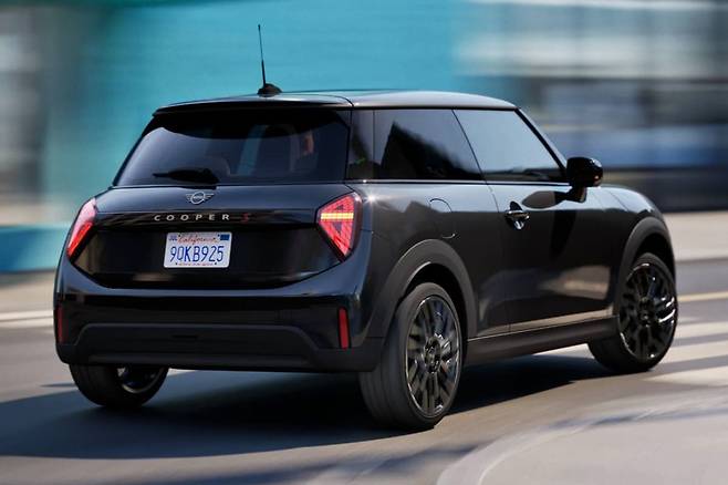 뉴 MINI 쿠퍼 C 3도어
