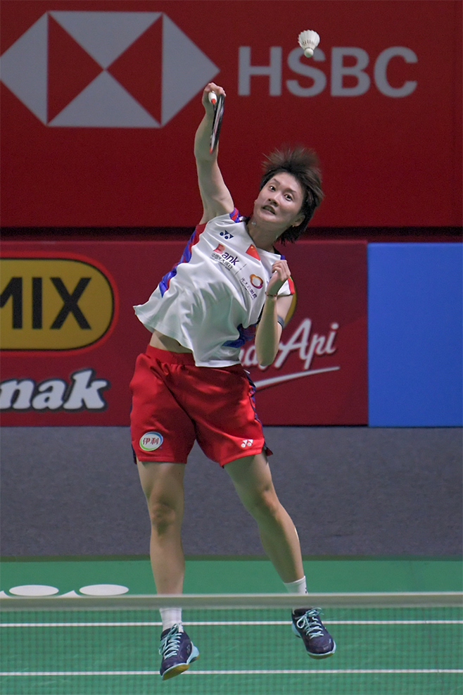 천위페이가 2024 세계배드민턴연맹 월드투어 슈퍼 1000시리즈 인도네시아오픈 여자단식 준결승에서 리턴을 하고 있다. 사진=Xinhua=연합뉴스 제공