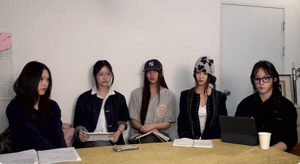 사진=뉴진스 라이브 방송 영상 캡처