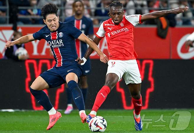 프랑스 파리 생제르맹(PSG)의 이강인. ⓒ AFP=뉴스1