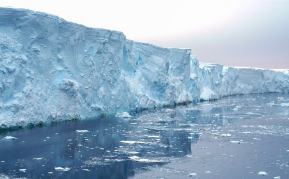 웨이츠 빙하(Thwaites glacier)의 모습. 사진=영국 남극조사국