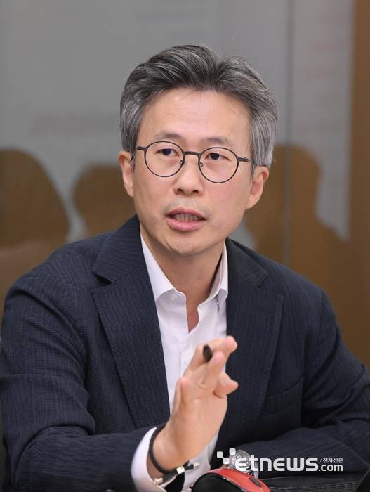 홍순만 연대 교수