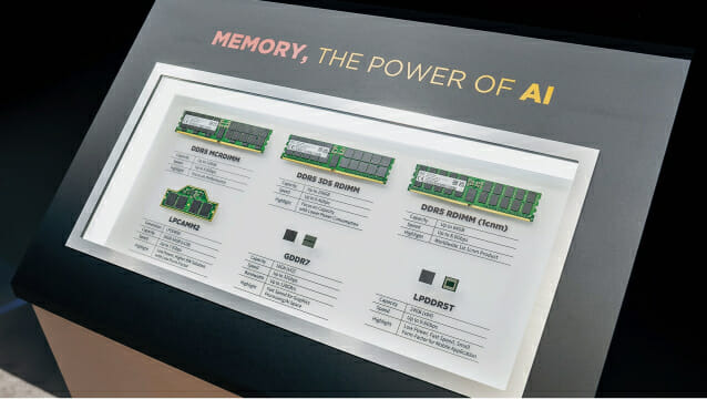 SK하이닉스가 최초 공개한 DDR5 RDIMM(1cnm) 실물과  DDR5 MCRDIMM, DDR5 3DS RDIMM, LPCAMM2, GDDR7, LPDDR5T(사진=SK하이닉스)