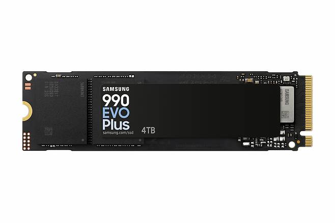 삼성전자 소비자용 SSD ‘990 EVO Plus’ 제품 이미지. [삼성전자 제공]