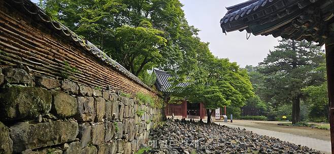 마곡사 전경