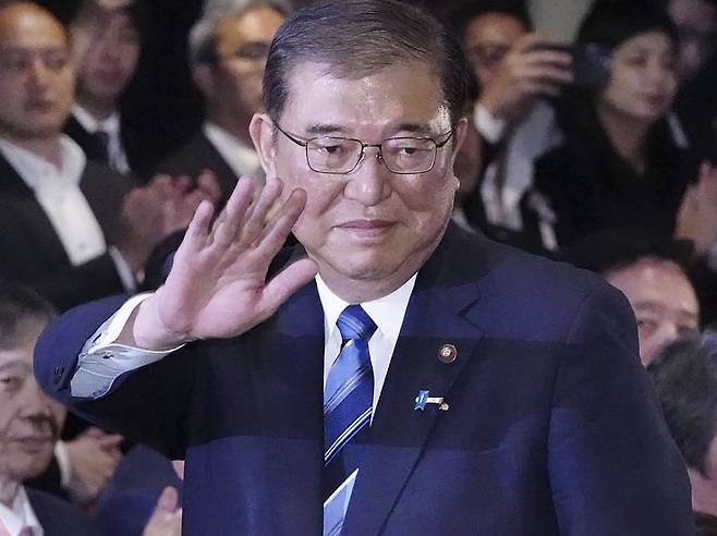 27일 일본 자민당 총재 선거에서 한일관계 비둘기파로 평가되는 이시바 시게루 전 자민당 간사장이 당선됐다. [AP]