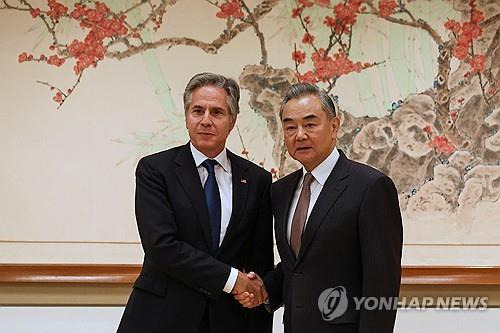 뉴욕에서 만난 블링컨 미국 국무장관과 왕이 중국 외교부장 [뉴욕 AFP 연합뉴스. 재판매 및 DB 금지]