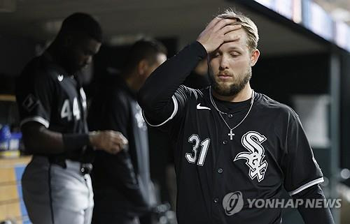 올 시즌 121번째 패배를 당한 시카고 화이트삭의 잭 델로치 [AP=연합뉴스]