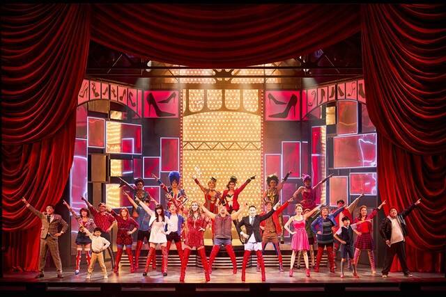 '킹키부츠'는 11월 10일까지 블루스퀘어 신한카드홀에서 공연된다. /CJ ENM