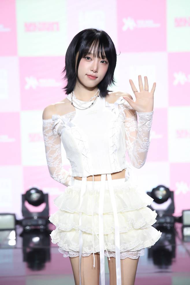 최예나. 사진 | 위에화엔터테인먼트