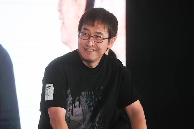 일본 공포만화 대표 작가인 이토 준지가 27일 서울 마포구 엘시(LC)타워에서 열린 팬미팅에서 질문에 답하고 있다. 연합뉴스