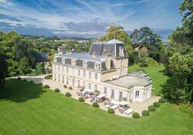 프랑스 포르텡 베징 후팽에 위치한 샤토호텔. [셀틱캐슬 홈페이지]