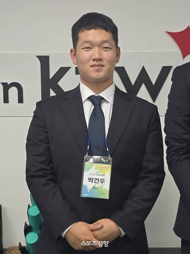 KT 박건우. 수원 | 이두리 기자