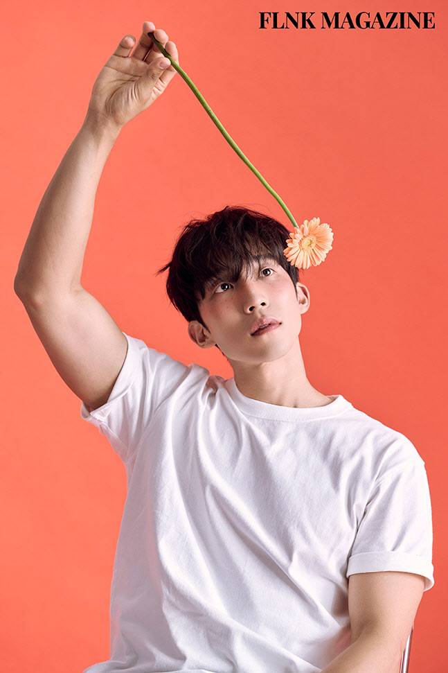 이상이(사진=플링크 매거진)