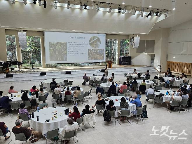 이번 창조세계돌봄 국제포럼(Global Creation Care Forum; GCCF)은 인터서브 코리아와 재단법인 한빛누리가 공동 주관했으며, 기독교환경교육센터 살림, 도요필름프로덕션, 밀알복지재단, 에코벨, 온누리교회, IJM korea 등이 함께 했다.