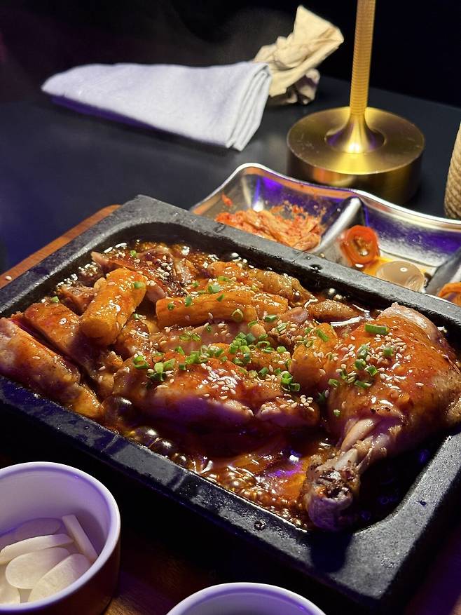 IMG_6887.jpeg 양양송이연어축제 vs. 방콕루프탑