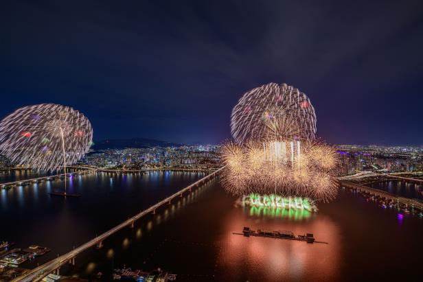 서울세계불꽃축제. 한화 