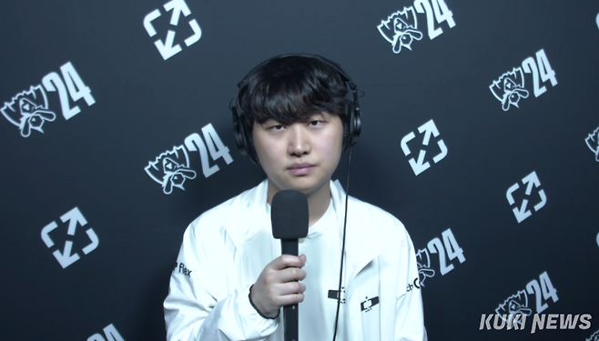 5일 스크럼 인터뷰에 임하는 ‘에이밍’ 김하람. 사진=김영건 기자