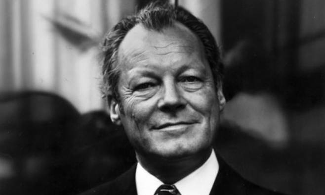 빌리 브란트 전 서독 총리(1969년 10월∼1974년 5월 재임). 동독 등 공산주의 국가들과 교류·협력을 확대하는 동방정책을 펼쳤으며 그 공로로 1971년 노벨평화상을 받았다. SNS 캡처