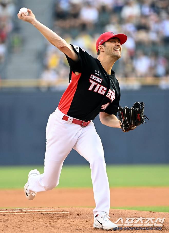 18일 잠실야구장에서 열린 KIA와 LG의 경기, KIA 선발투수 네일이 역투하고 있다. 잠실=허상욱 기자 wook@sportschosun.com/2024.08.18/