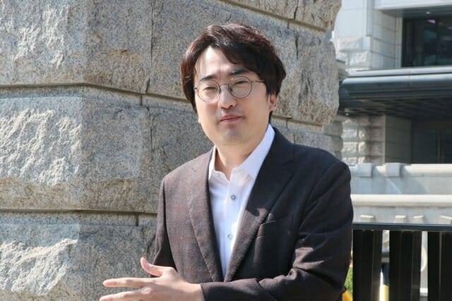 헌법소원 취지를 설명 중인 김성회 씨(사진=지디넷코리아)
