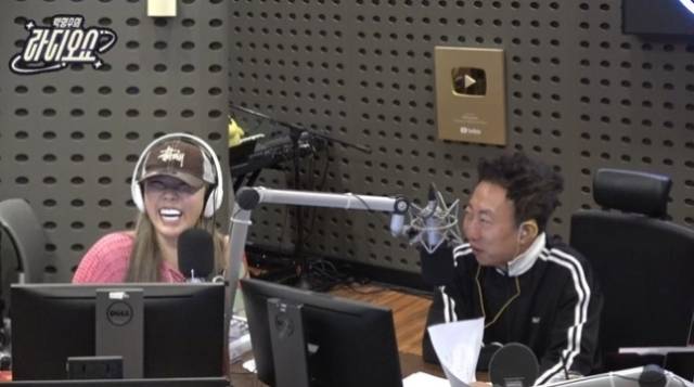 안무가 가비(왼쪽)와 박명수가 대화를 나누고 있다. /KBS 쿨FM '박명수의 라디오쇼' 화면 캡처