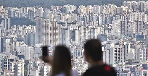 서울 남산에서 바라본 서울 아파트 단지 (사진=연합뉴스)