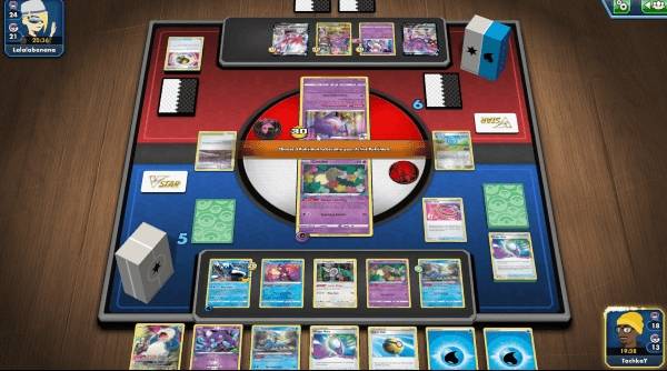 - 원작의 게임 필드와 비교하면 상당히 간소화된 것을 확인할 수 있다&nbsp;