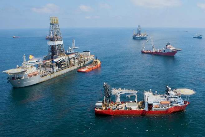 01b8d134eb9f19aa62f2f7b719c43070da8d8b0030bc19ab5c8b613c503c589a06b00e8057f5af31966695636aa45ece4009b363df3e61343de20d2a7e818f6bf257b6d825870f661f460b6f6a0a003911841c79f4c77fa587f0fee3c08adaae55e59bd3c8b831e745063dbc9fc746034727ed08c950fbc63738d9c315823e116cb7981ad3864199e9027a213fa37a22b9735994890c