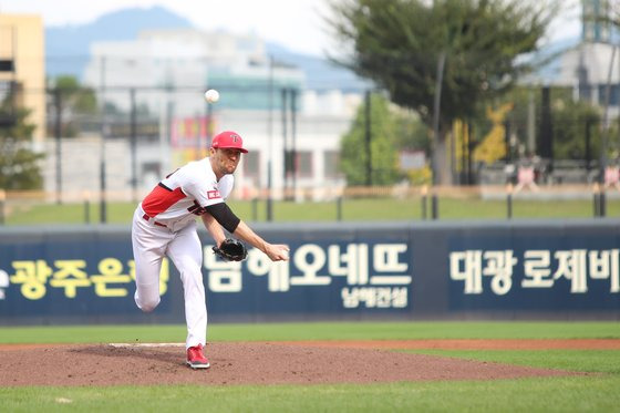 9일 광주 기아챔피언스필드에서 열린 상무와 연습경기에 등판한 KIA 제임스 네일. 사진 KIA 타이거즈