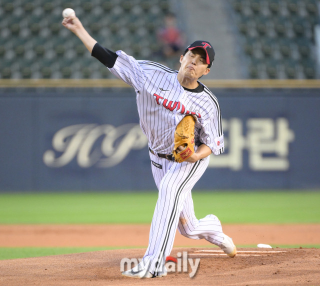 2024년 9월 4일 서울 잠실야구장에서 열린 '2024 신한 SOL Bank KBO 리그' SSG 랜더스-LG 트윈스 경기. LG 임찬규./마이데일리