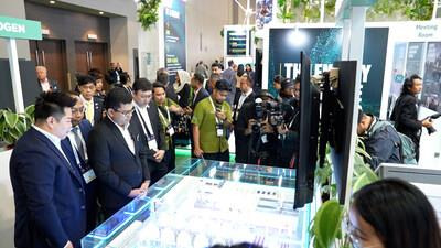 Shanghai Electric Showcases Green Energy Innovations at Enlit Asia 2024, Bringing Products Designed to Empower Malaysia for Green Transition. (PRNewsfoto/Shanghai Electric)