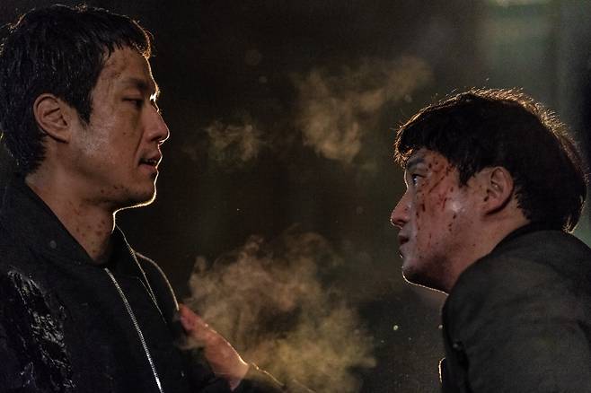 ‘더러운 돈에 손대지 마라’ 스틸 (사진=에이스메이커무비웍스 제공)