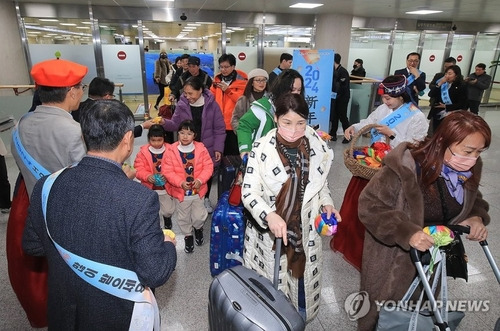 제주도 방문한 중국인 관광객. 기사 내용과 관련 없음.[사진=연합뉴스]